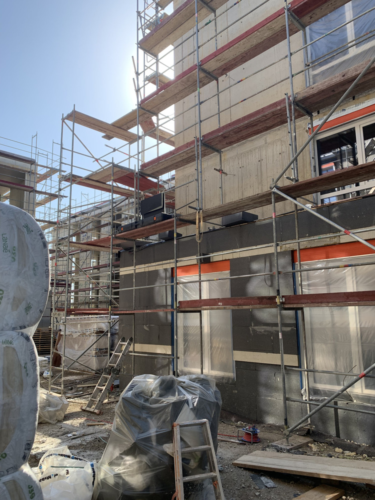 Bild aus dem Jahr 2. Juli 2025, Start Außenputz